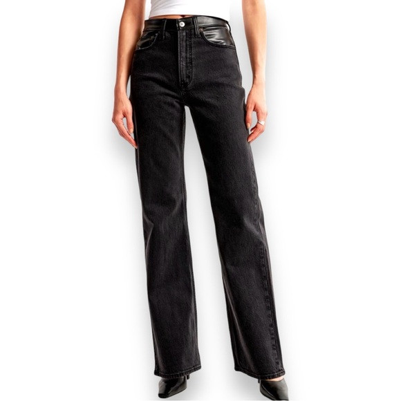 Abercrombie & Fitch Curve Love 90’s Relaxed Jean High Rise 18 Short Black - Picture 1 of 10